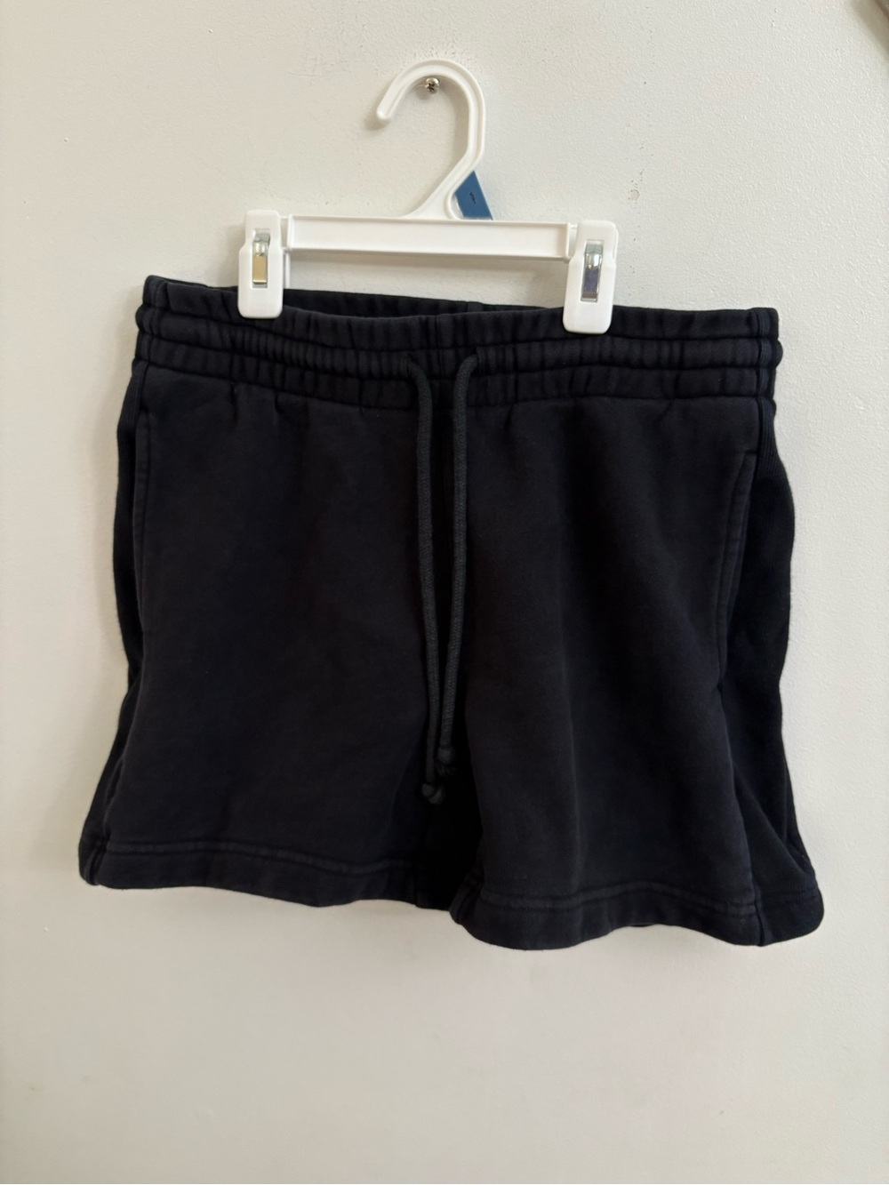 TNA Cozy Fleece Boyfriend Mid-Thigh Short xsmall